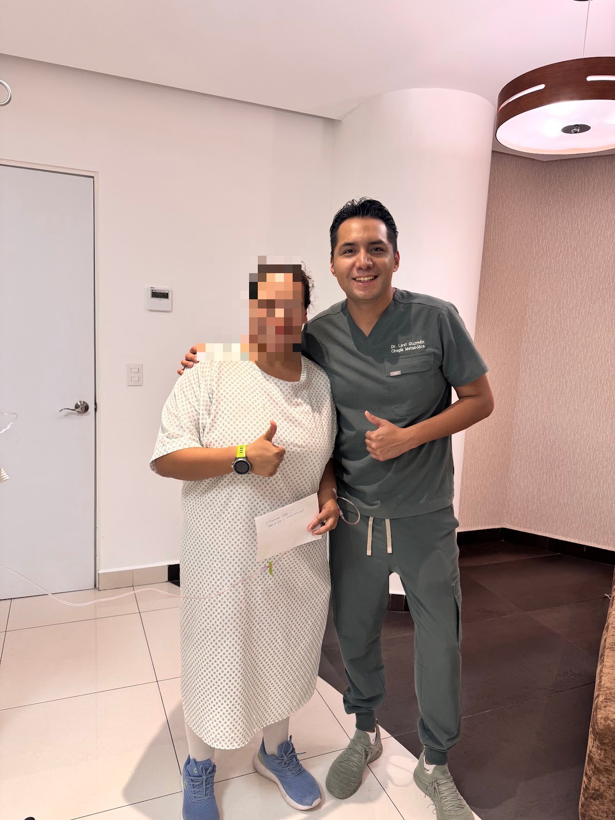 Paciente con el Dr. Levi Guzmán en Querétaro